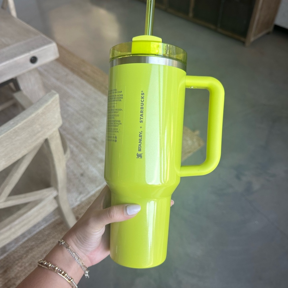 SOLD Starbucks Stanley Cup Lime Green - Picture 1 of 3